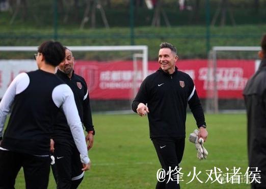 蓉城前外教汉斯:中国足球需保持耐心与关注细节 蓉城前外教汉斯:中国足球需保持耐心与关注细节