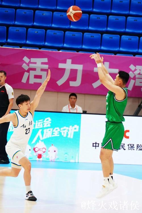 十五运会男篮成年组小组赛：辽宁以118-68大胜吉林